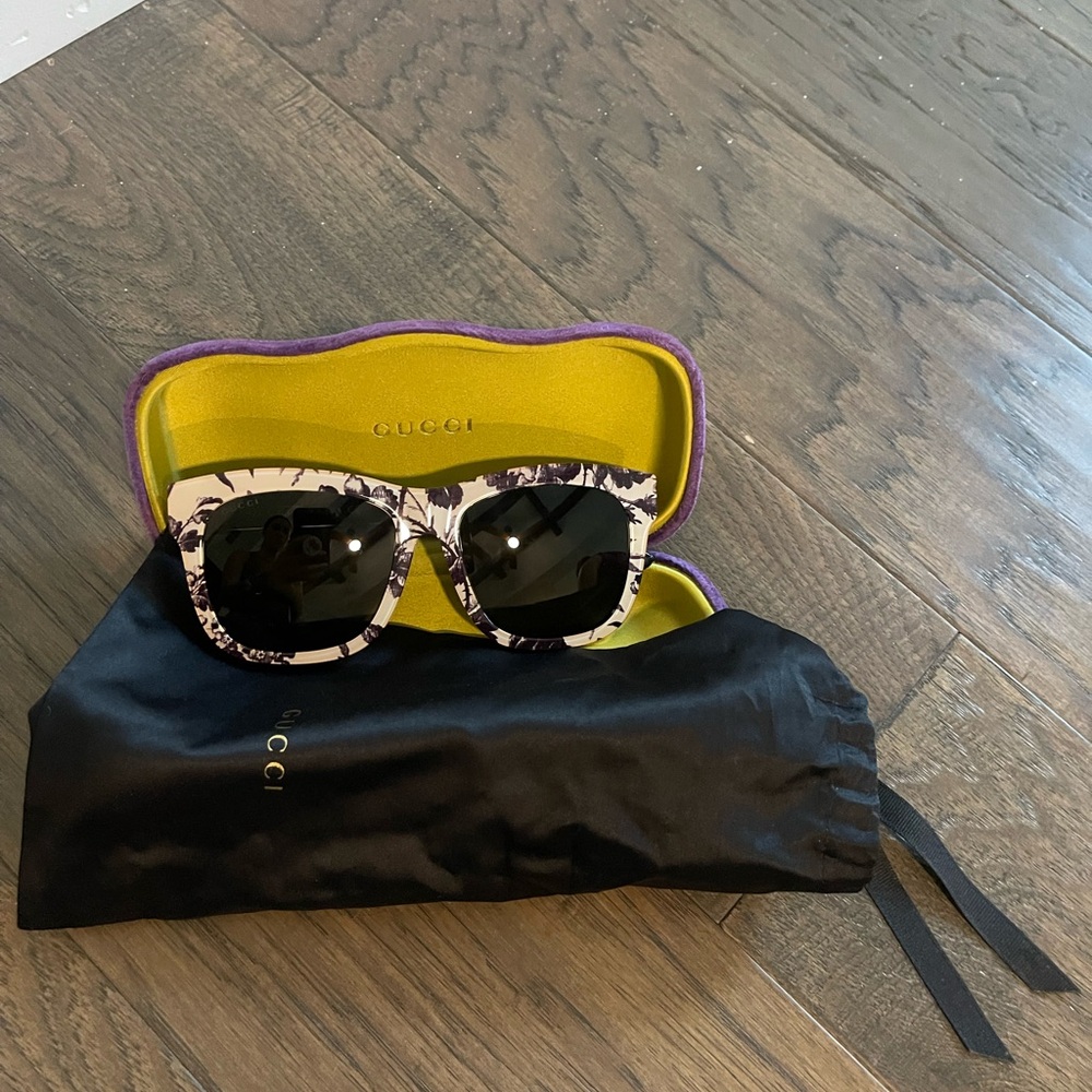 Gucci Monochrome Pattern Sunglasses